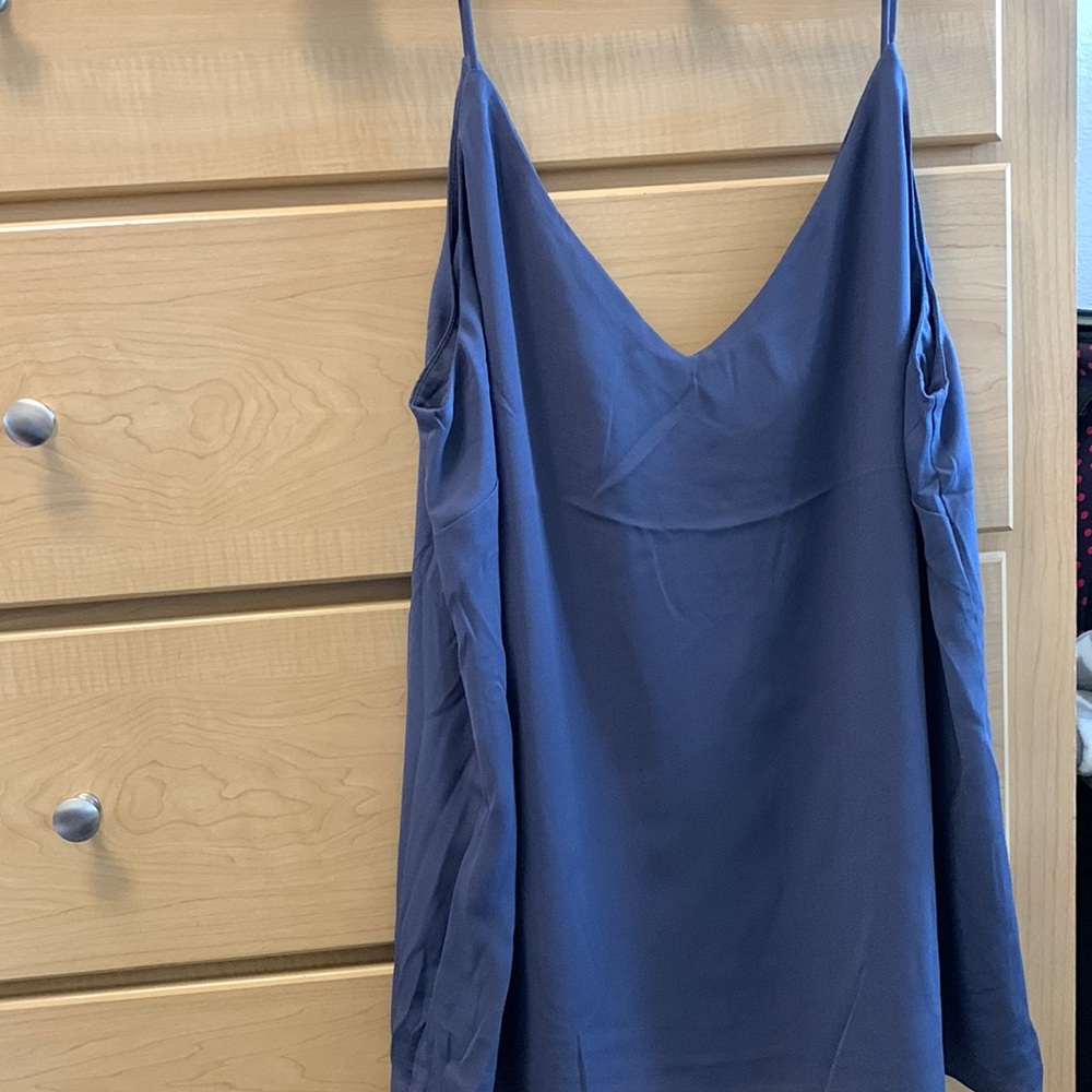 H&M large blue tank